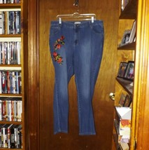 Woman Within Embroidered Stretch Blue Denim Jeans  - Size 16W (#203) - $21.99