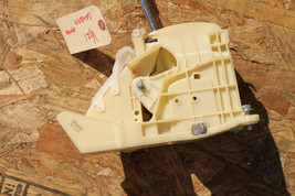 2009-2014 HYUNDAI GENESIS SEDAN AUTOMATIC TRANSMISSION SHIFT ASSEMBLY  V1121 image 3