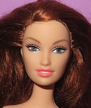 Barbie Fashion Fever Lara Drew Redhead Hair Pink Eyeshadow 2004 H0653 Doll - £27.87 GBP