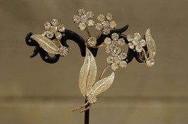 Vintage Costume Jewelry Austria Clear Rhinestone Flowers Silver Tone Brooch Set - £22.94 GBP