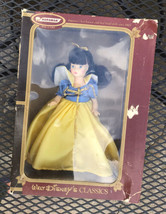 Vintage Walt Disney Classics SNOW WHITE  8&#39;&#39; Doll Horsman 60&#39;s   made in USA - £15.69 GBP