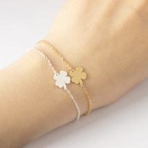 [Jewelry] Lucky Leaf Clover Gold Silver Charm Bracelet for Friendship Gift - £8.78 GBP