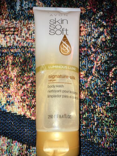Avon Skin So Soft Luminous Luxe Body Wash- Signature Silk Argan -  8.4oz. NEW - $17.10