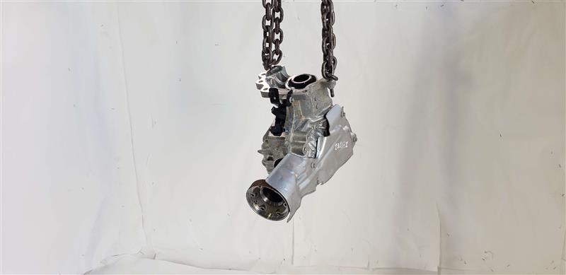 Transfer Case Assembly 2.0 AT AWD Non Hybrid 162 Miles OEM 2023 Volvo S90 Item image 2