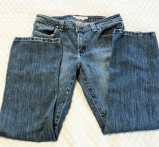 Tommy Hilfiger Women&#39;s Jeans Size 6S Boyfriend Straight Leg 5 Pocket 9 1/4&quot; Rise - £21.39 GBP