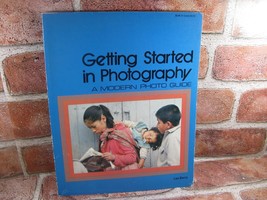 Getting Started in Photography by Les Barry 1976 BOOK - £7.50 GBP