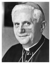 Pope Benedict Xvi Head Of Catholic Church And Vatican State 8X10 Photo - $8.49