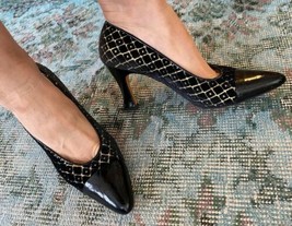 Vtg BALLY patent Leather &amp; fabric Heel Sz 8.5 N black gold Italy Pumps - £29.75 GBP