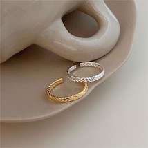 Elegant Woven Twisted Braided Band 18k Gold Plated Fashion Adjustable Ring - £41.66 GBP