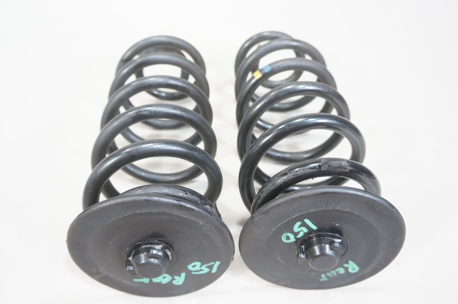 2007-2013 bmw e70 x5 3.0l rear right left suspensions springs coil over pair Item image 2