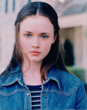 Alexis Bledel 8x10 publicity portrait in denim jacket The Gilmore Girls TV - £7.99 GBP