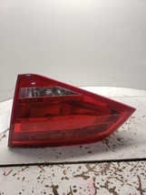 Passenger Tail Light Sedan Incandescent Bulb Opt 8SA Fits 09-12 AUDI A4 ... - $329.38 MXN