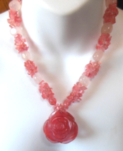 Vintage  Chunky Quartz Glass Rose Pendant Necklace 18&quot; Unique Magnetic clasp - £65.48 GBP