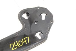 X5 e53 BMW  2001-2006 Crossmember Support Transmission 77307 image 4