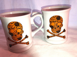 2 Signature Orange Skull And Crossbones Mugs Mint - £23.72 GBP