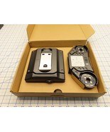 GM 84230415 Headrest Tablet Holder Mount Universal Rear General Motors - $1,408.21 MXN