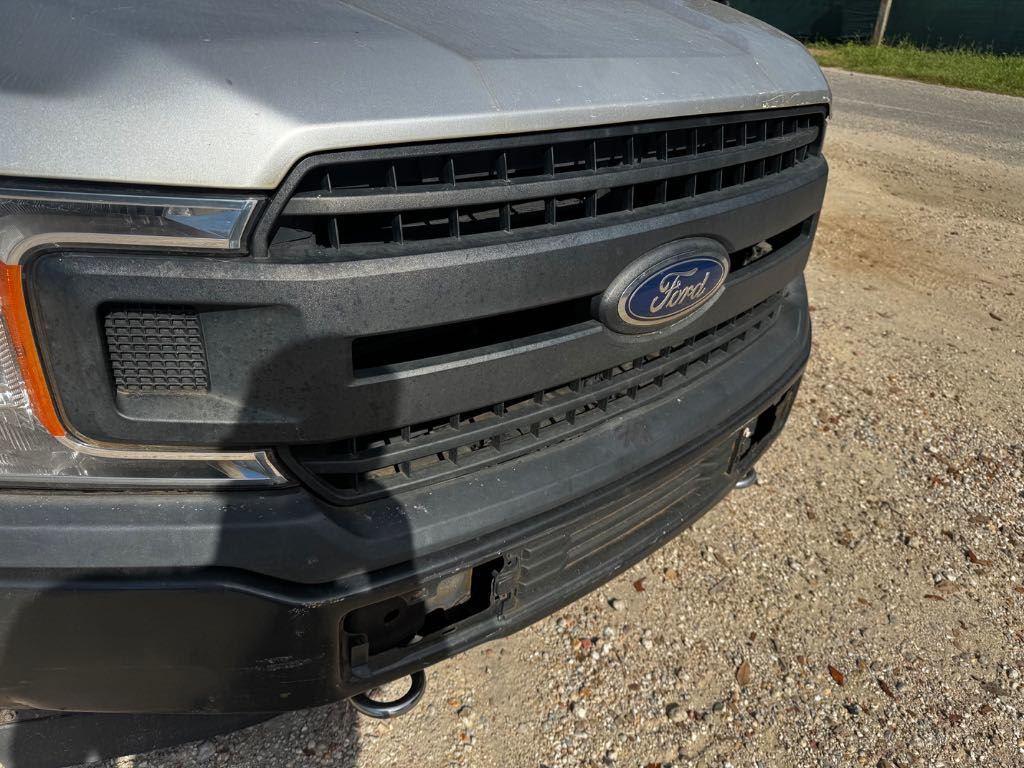 2018 2019 2020 Ford F150 XL OEM Black Grille  - $247.50
