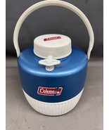 Vintage 1977 Coleman Blue White 2 Two Gallon Water Cooler Jug Cup Wichit... - $425.13 MXN