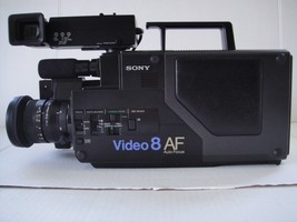 Sony CCD-V8AF 8mm Video 8 Video Camera Recorder FOR PART ONLY NOT WORKING - $28.04