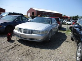 Power Steering Pump Fits 98-05 DEVILLE 1612655 - $88.63