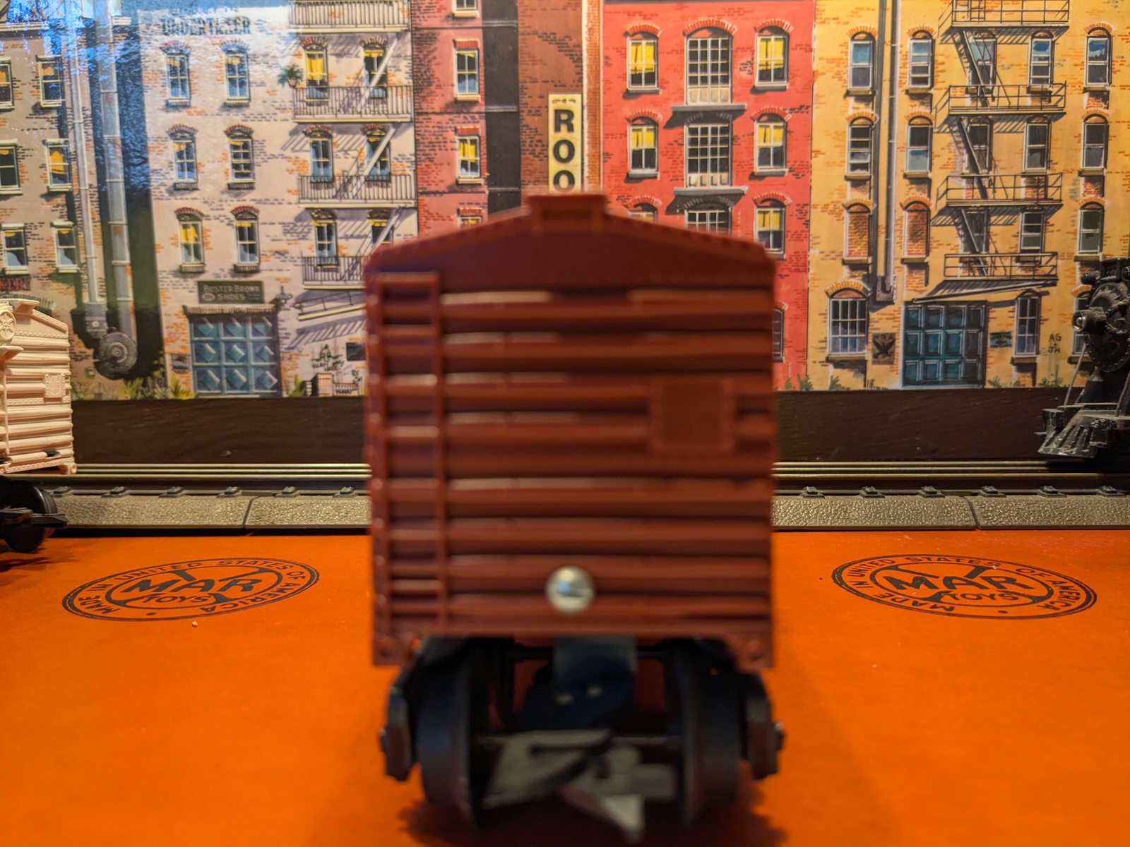 Marx Trains Used  #147815  Plastic Deluxe R I Rock Island Box Car Tuscan Brown Item image 6