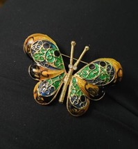 Gorgeous Gold Tone Pierced Butterfly Pin Rhinestones &amp; Enamel Gold Gems  - £11.38 GBP