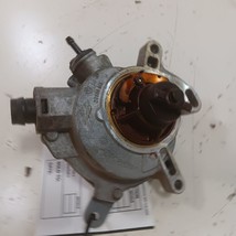 Vacuum Pump 1.5L Fits 17-19 Ford Escape - $1,303.67 MXN