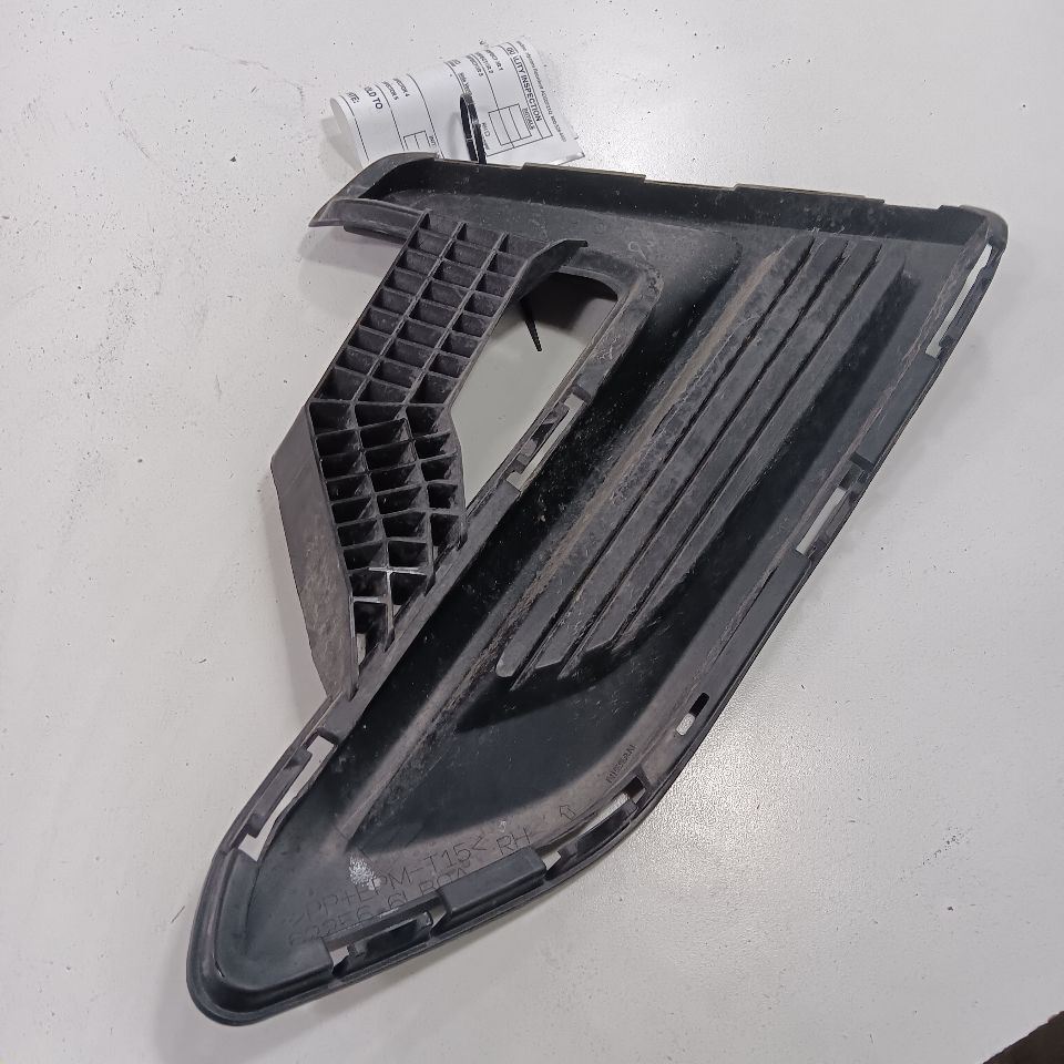 Nissan Sentra Passenger Right Grill Grille Lower Ends Without Fog Lamps 20-23 Item image 2