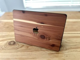 MacBook Wood Case Red Cedar (Limited Edition) / MacBook Air 13” M2 / M3 ... - £96.31 GBP