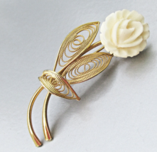 Carved ROSE Gold Plated Filigree Vintage 1950s Mod-Century Brooch Pin - $19.79