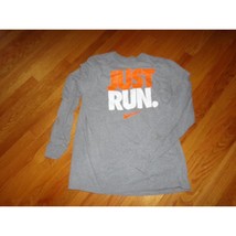 Nike JUST RUN gray long sleeved t shirt XL Regular Fit 80% cotton 20% po... - $11.84