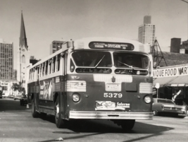 Chicago Transit Authority CTA Bus #5379 Route 70 Division Photo Medinah Grill - £7.46 GBP