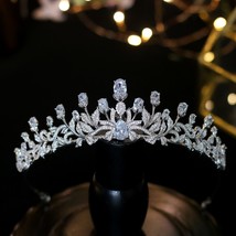 Fashionable Princess Zircon Tiaras Sweet 16 Girls Simple Wedding Hair Accessorie - £53.74 GBP