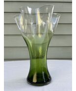 Blenko style tall handkerchief clear fade to green vase, MCM hand blown ... - $907.85 MXN