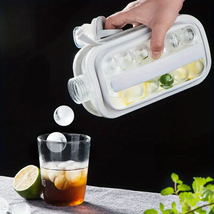 1pc Ice Ball Maker Kettle Kitchen Bar Accessories Gadgets Creative Ice Cube Mold - £18.26 GBP