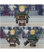 Reiner Braun Attack on Titan Minifigures Weapons and Accessories - £3.97 GBP