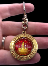 Philadelphia Keychain Ring Fob Gold Metal Independence Hall Liberty Bell... - $11.29