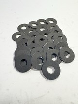 Qty-30 Paccar R42-1147-002 Roof Fairing Bracket Neoprene Adhesive Gasket... - $363.46 MXN