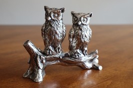 READ* Vintage Salt and Pepper Shakers Silver Colored Owls On Branch Soli... - $10.00
