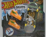 Hot Wheels Skate - TEENAGE MUTANT NINJA TURTLES &quot;MICHELANGELO&quot; - $20.00