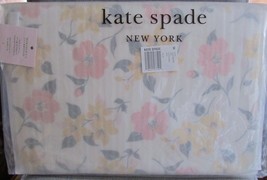 Kate Spade Staci 15&quot; Laptop Sleeve Case Lily Blooms New Cream Multi $110 - £63.29 GBP