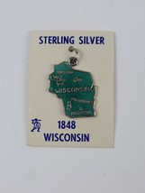 Vtg Souvenir Wisconsin 1848 State Shape Charm on Original Card 1960s/70s - £8.66 GBP
