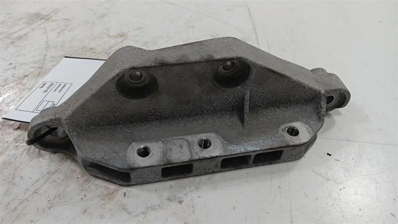 Buick Lacrosse Engine Motor Mount Right Passenger  2017 2018 2019 - $44.69