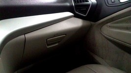ESCAPE    2013 Glove Box 104430490 - $1,082.89 MXN
