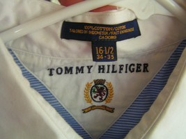 Tommy Hilfiger Men&#39;s 16 1/2 Blue &amp; White Long Sleeve Classy Dress Shirt - $11.26