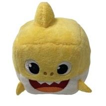 WowWee Pinkfong Baby Shark Official Singing Song Cube Plush Yellow Toy 2019 - £4.87 GBP