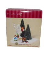 Department 56 North Pole Series Kringle Street Town Santa #56.56869 - $24.74
