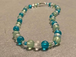 Sea Glass Bead Necklace, Seaglass necklace, Beach glass necklace, Glass Bead Nec - £25.17 GBP