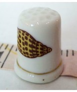 Cowry Seashell decorated Porcelain Thimble Vintage - £3.42 GBP