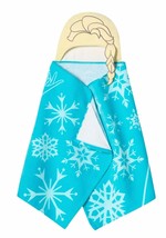 Frozen Hooded Bath Towel, Cotton, Allover Snowflake - $1,635.14 MXN